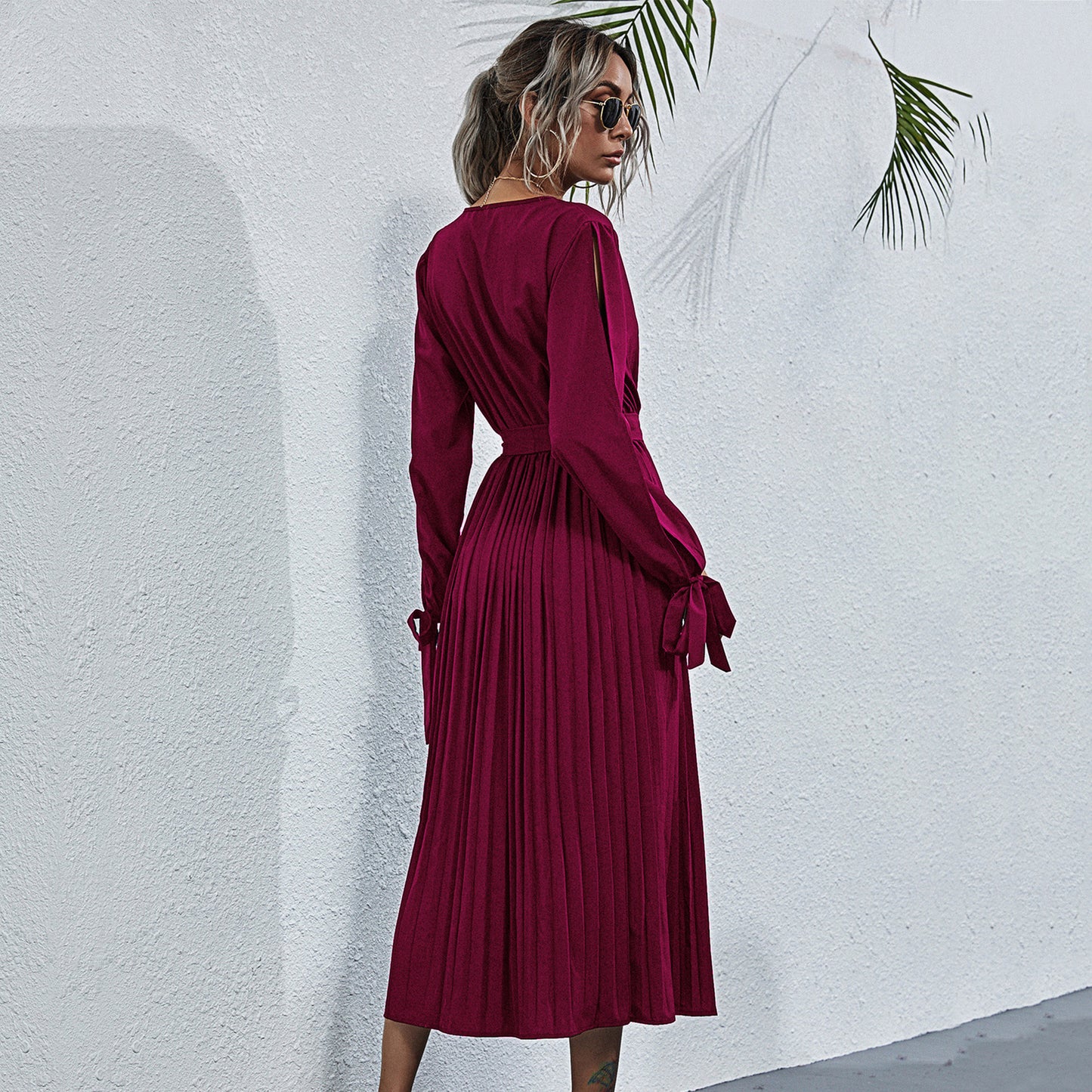 Autumn Long-Sleeved V-Neck Hollowed-Out With Pleated Dress Women