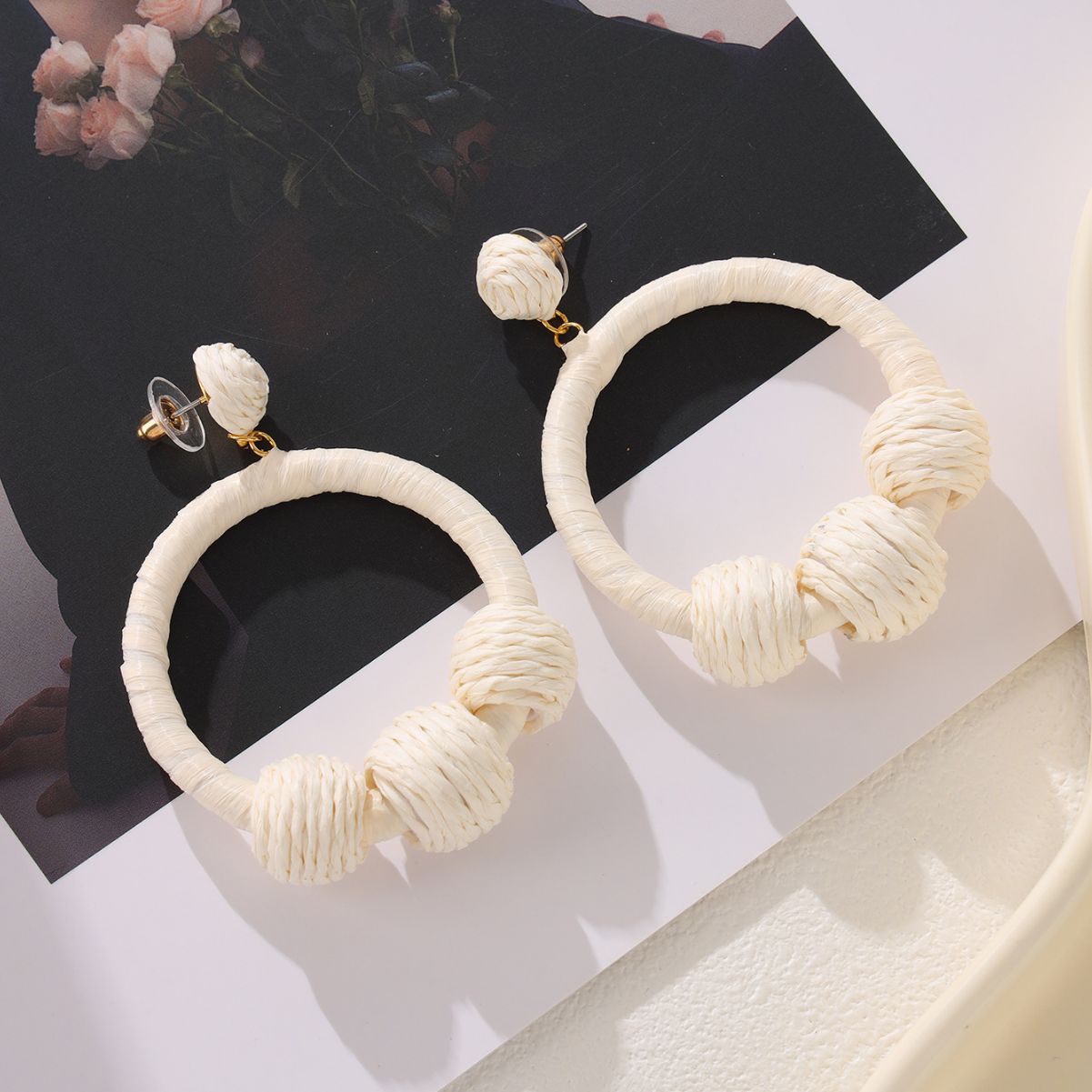 5 pairs Stylish All-In-One Simple Holiday Style Raffia Woven Ball Boho Hand-Woven Round Earrings