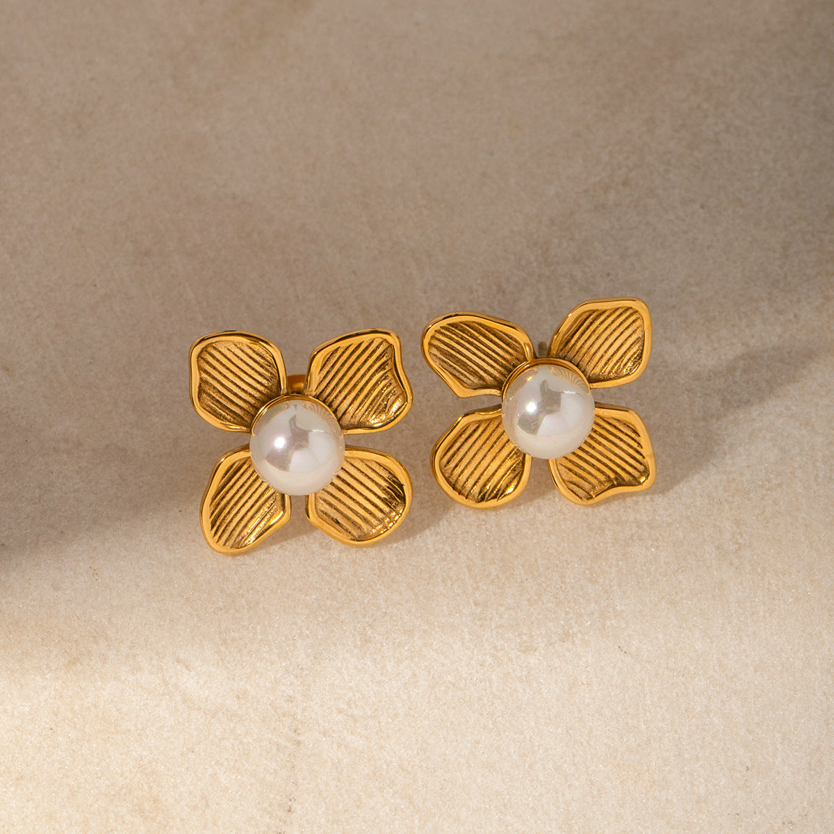 5pcs 18K Gold Stainless Steel Beaded Flower Set Earrings Style Geometric Earrings Do Not Fade Jewelry