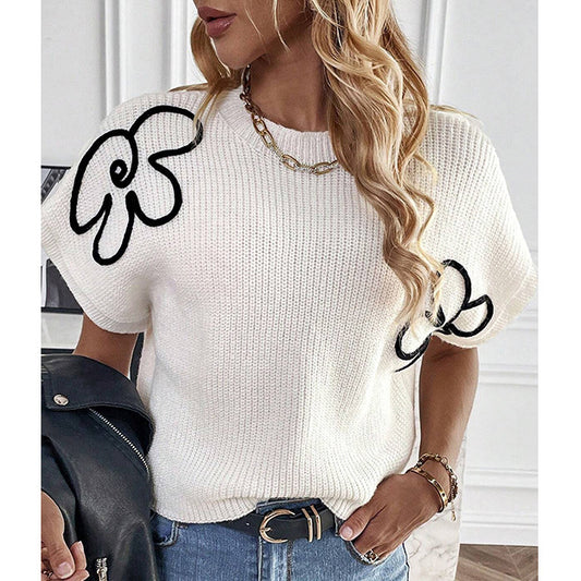 Spring New Pullover Round Neck Loose Short Sleeve Blouse Woman Sweet Wind Flower Embroidery Sweater Woman