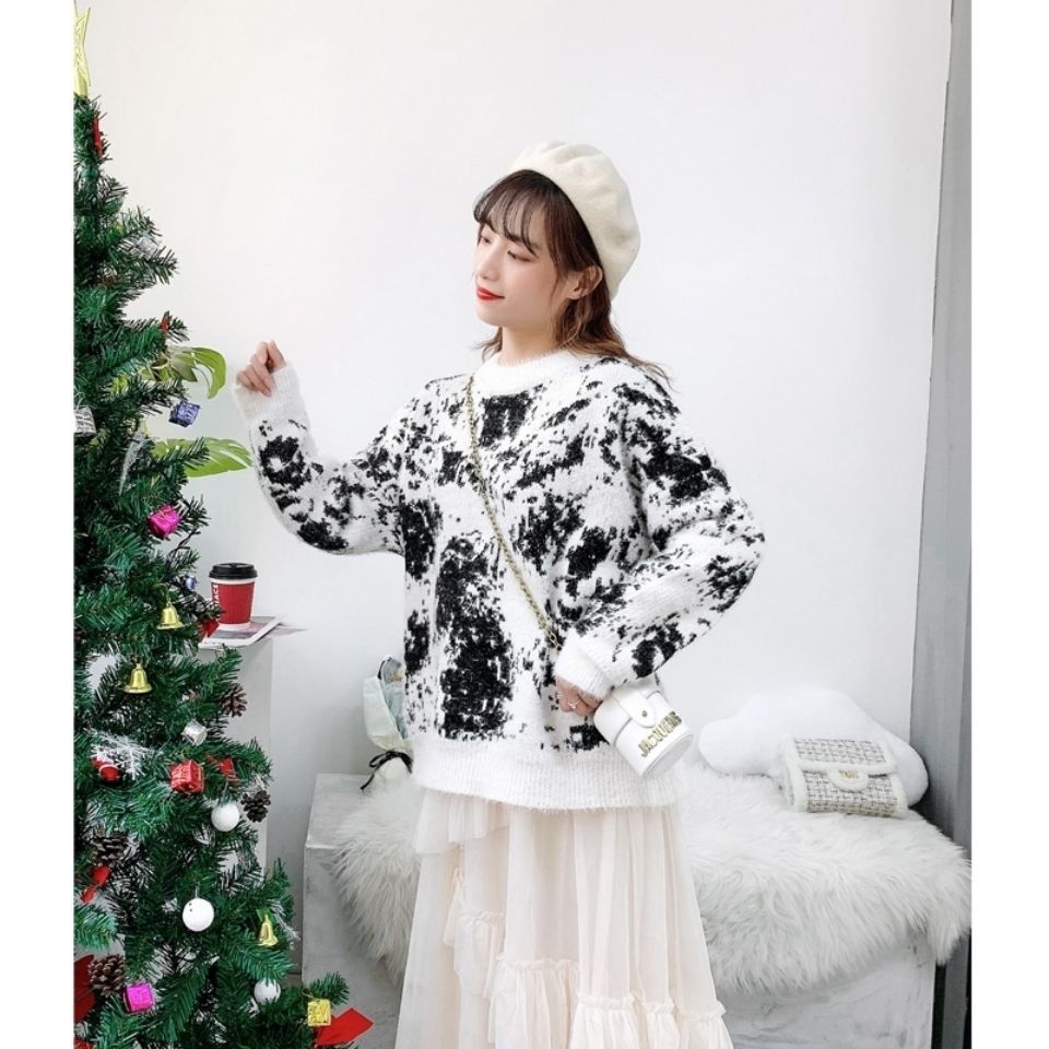 Christmas Sweater Female New Autumn And Winter Round Neck Cover Loose Lazy Wind Knitting