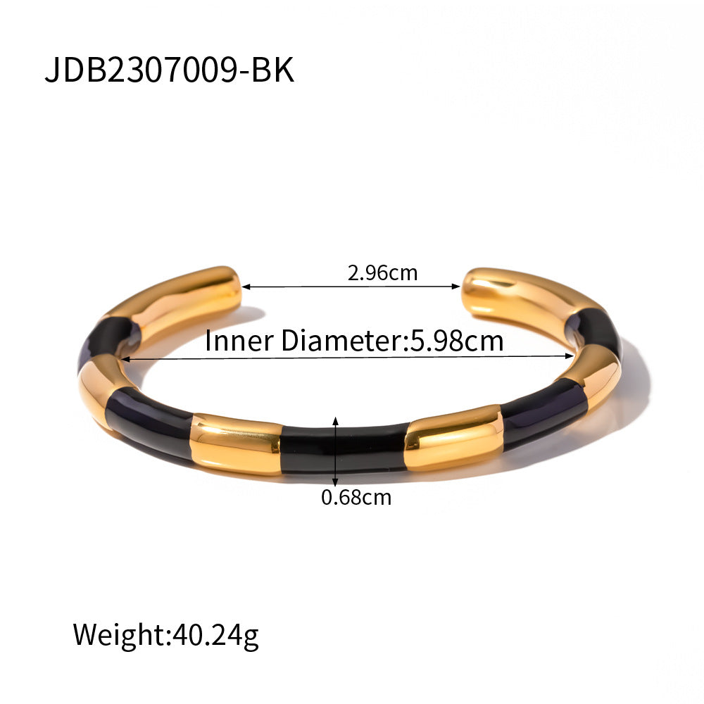 5pcs Light Luxury High-Grade Temperament Titanium Steel Bracelet Opening Niche Design High-Grade Black And White With Gold Dripping Hand Jewelry