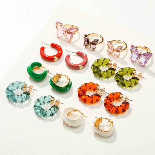 5pcs Simple Everyday Jewelry Solid Color Clear Resin C-Shaped Earrings For Women Resin Twist Hoop Earrings