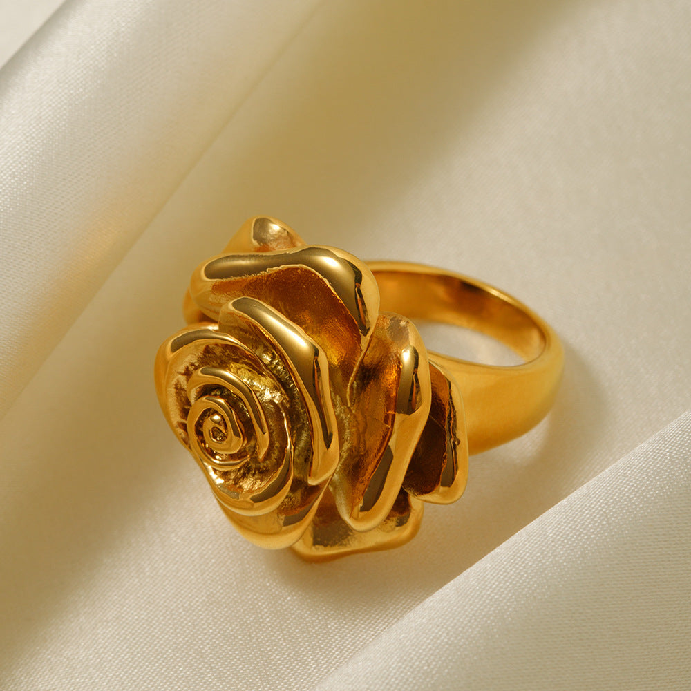 5pcs 18K Gold Stainless Steel Rose Ring No. 7 Simple Ring Three-Dimensional Sculpture Flower