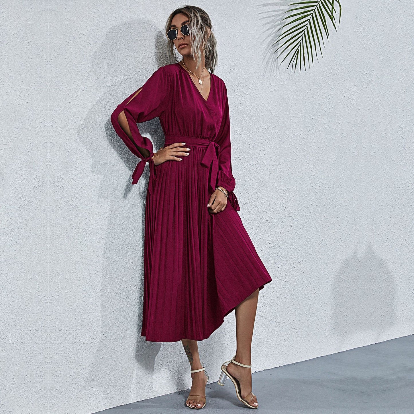 Autumn Long-Sleeved V-Neck Hollowed-Out With Pleated Dress Women