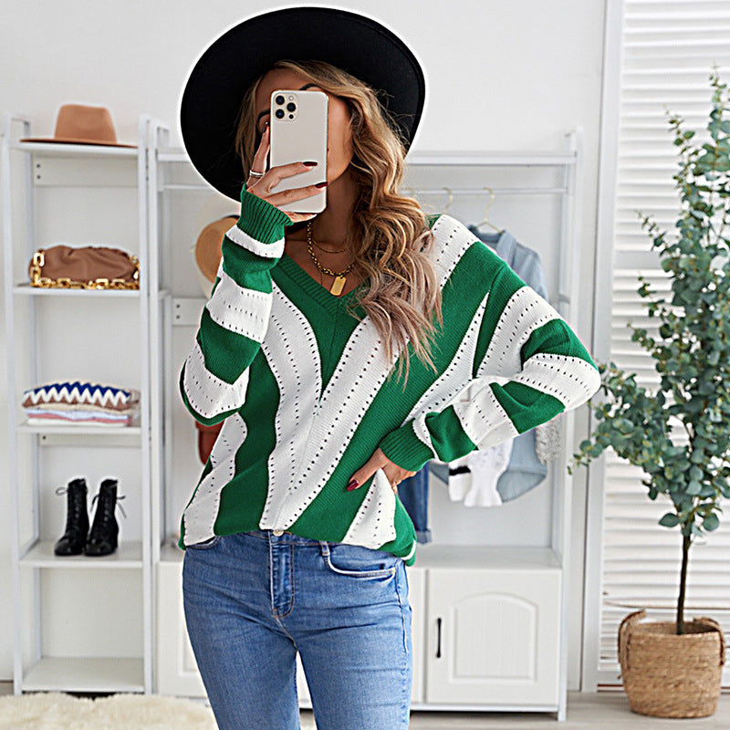 Casual V-Neck Loose Sweater Woman Autumn And Winter New Fashion Striped Color Pullover Sweater Woman