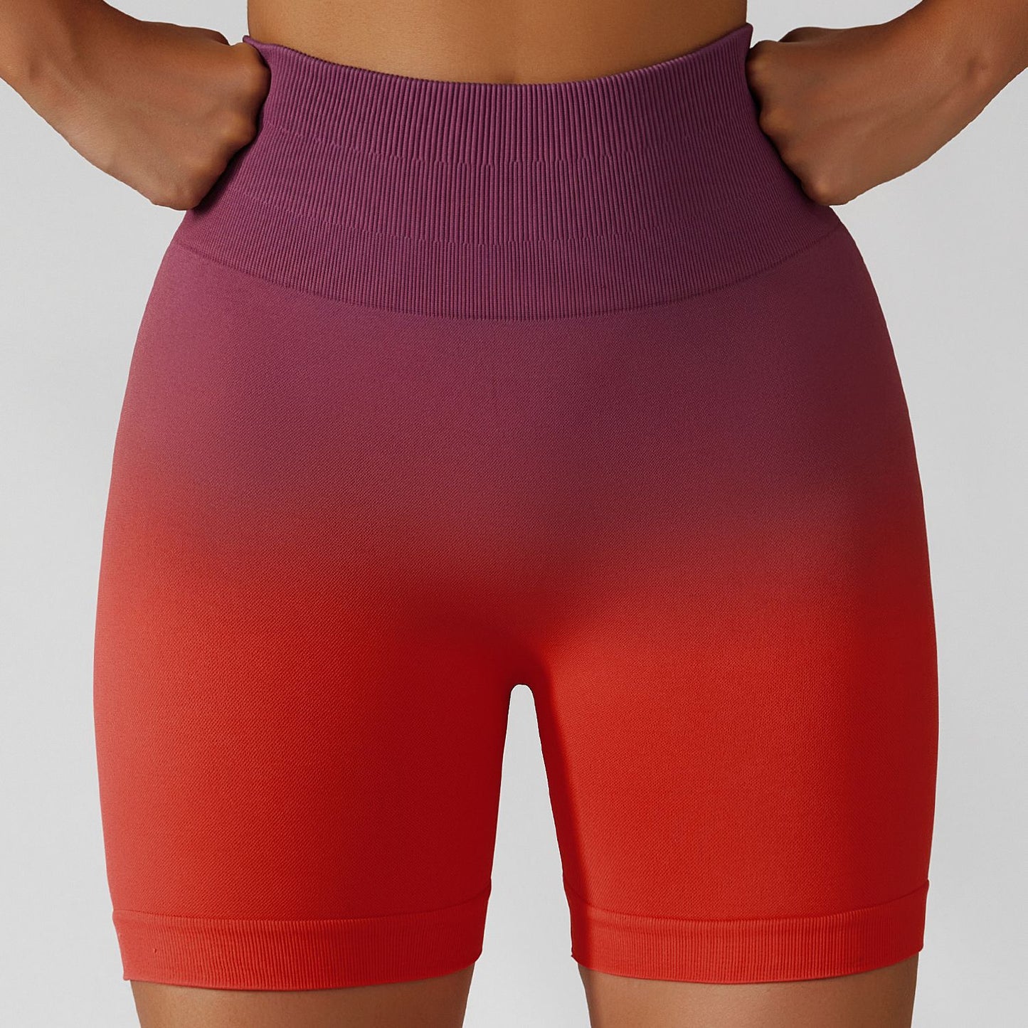 Gradient Seamless Yoga Shorts Breathable Tight Sports Shorts Women's High-Waisted Stretch Hip Lift Fitness Pants