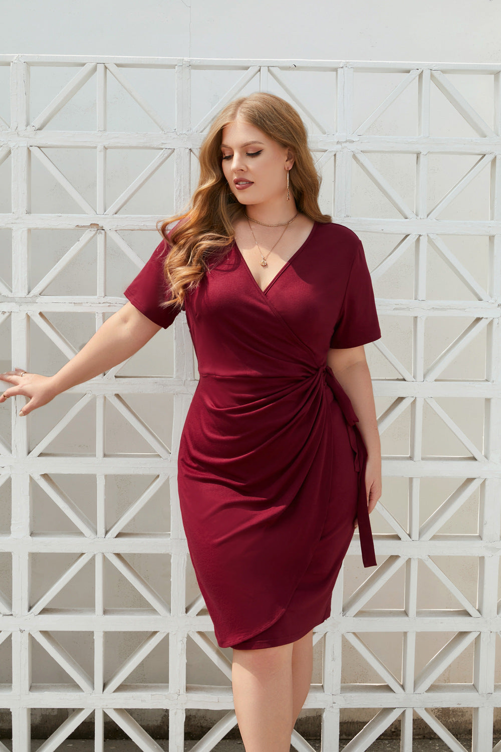 Plus-Size Women's Solid Color Casual Holiday Dress Strap Holiday V-Neck Mid-Length Dress