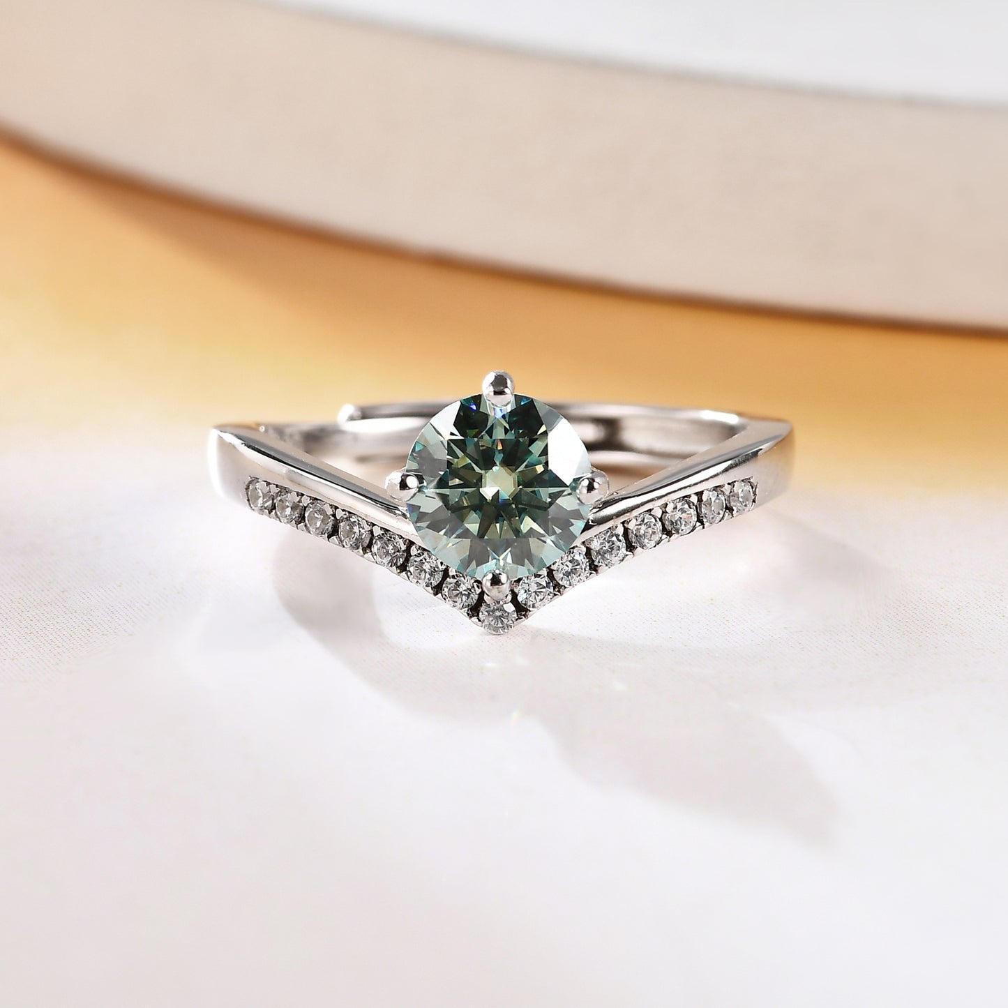 Green Moissanite 1-Carat Crown Four-Claw Ring With Gra Certificate S925 Silver Adjustable Gem Ring