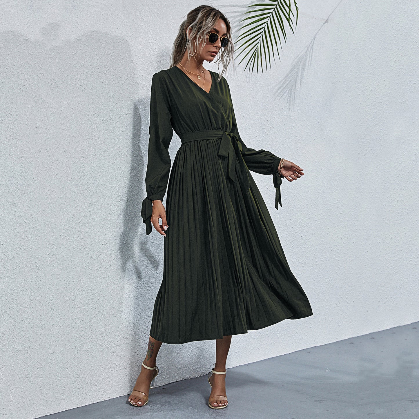 Autumn Long-Sleeved V-Neck Hollowed-Out With Pleated Dress Women