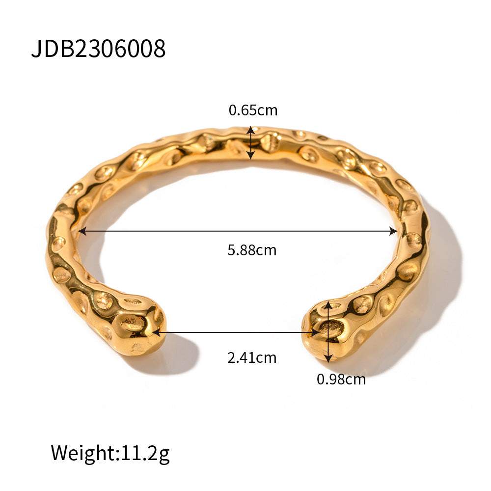 5pcs Retro Simple New Titanium Steel Hand Jewelry 18K Gold Stainless Steel Fashion Hammer Bracelet Jewelry Couples