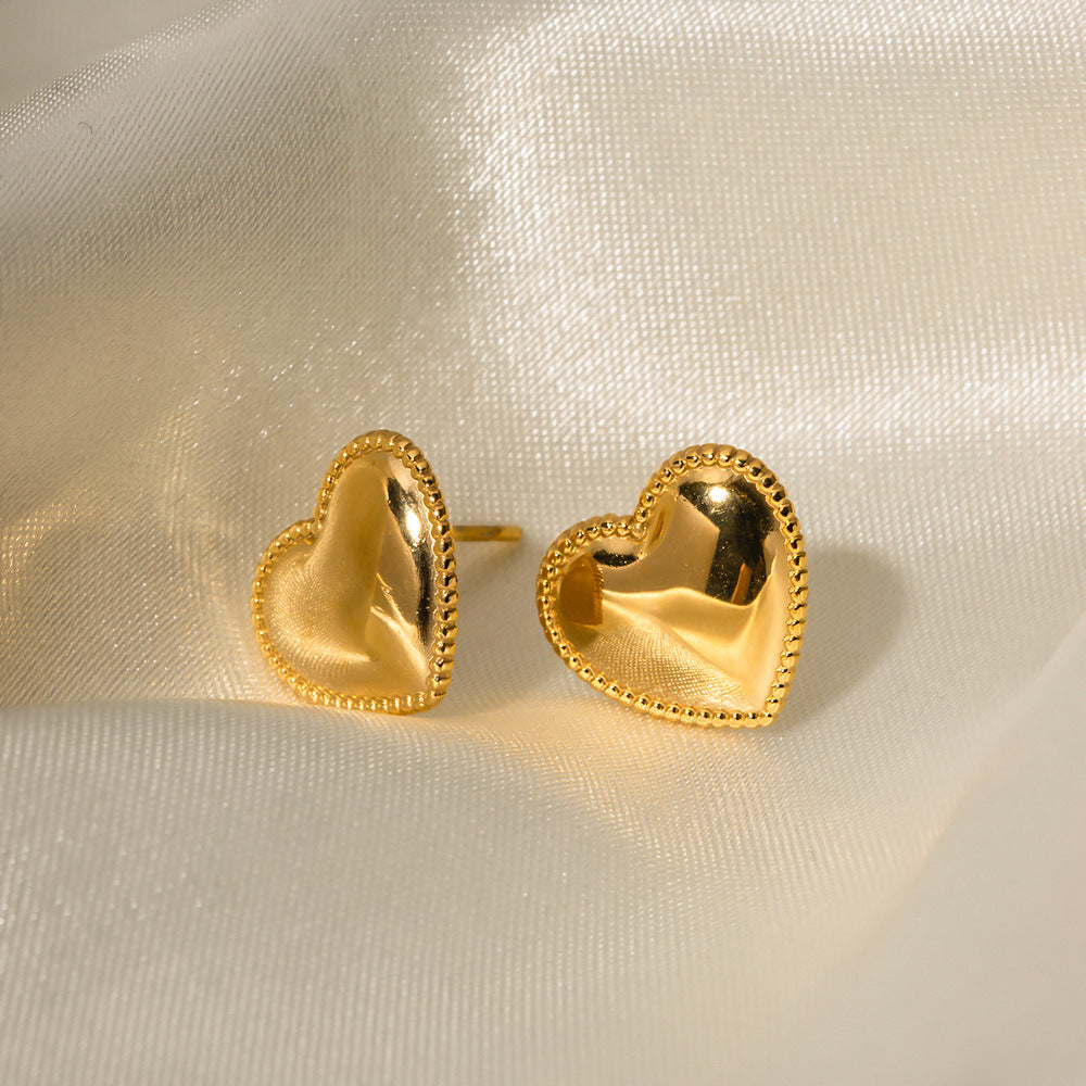 5pcs Fashion Pop Earrings 18K Gold Plated Stainless Steel With Border Love Studs Design Sense Earrings