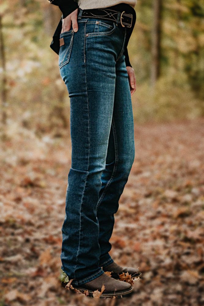 Embroidery High Rise Bootcut Jeans Without Belt