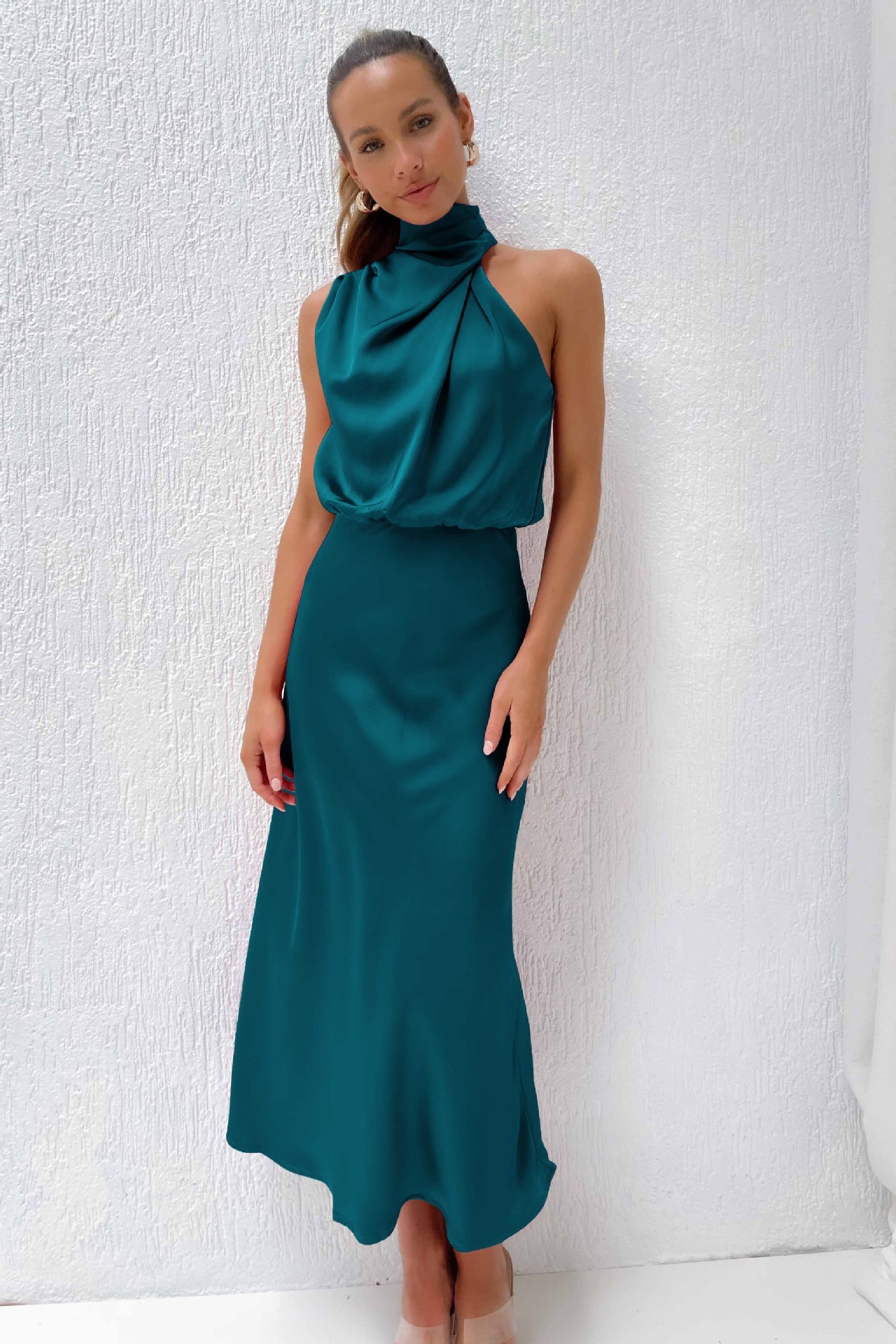 Spring And Summer New High-Grade Satin Sleeveless Dress Fashion Elegant Ladies Light Evening Dress